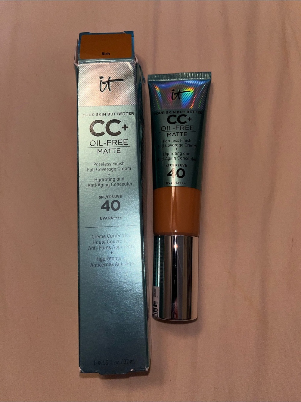 it cosmetics CC+ Oil-Free Matte Full Coverage Cream SPF 40 - Rich